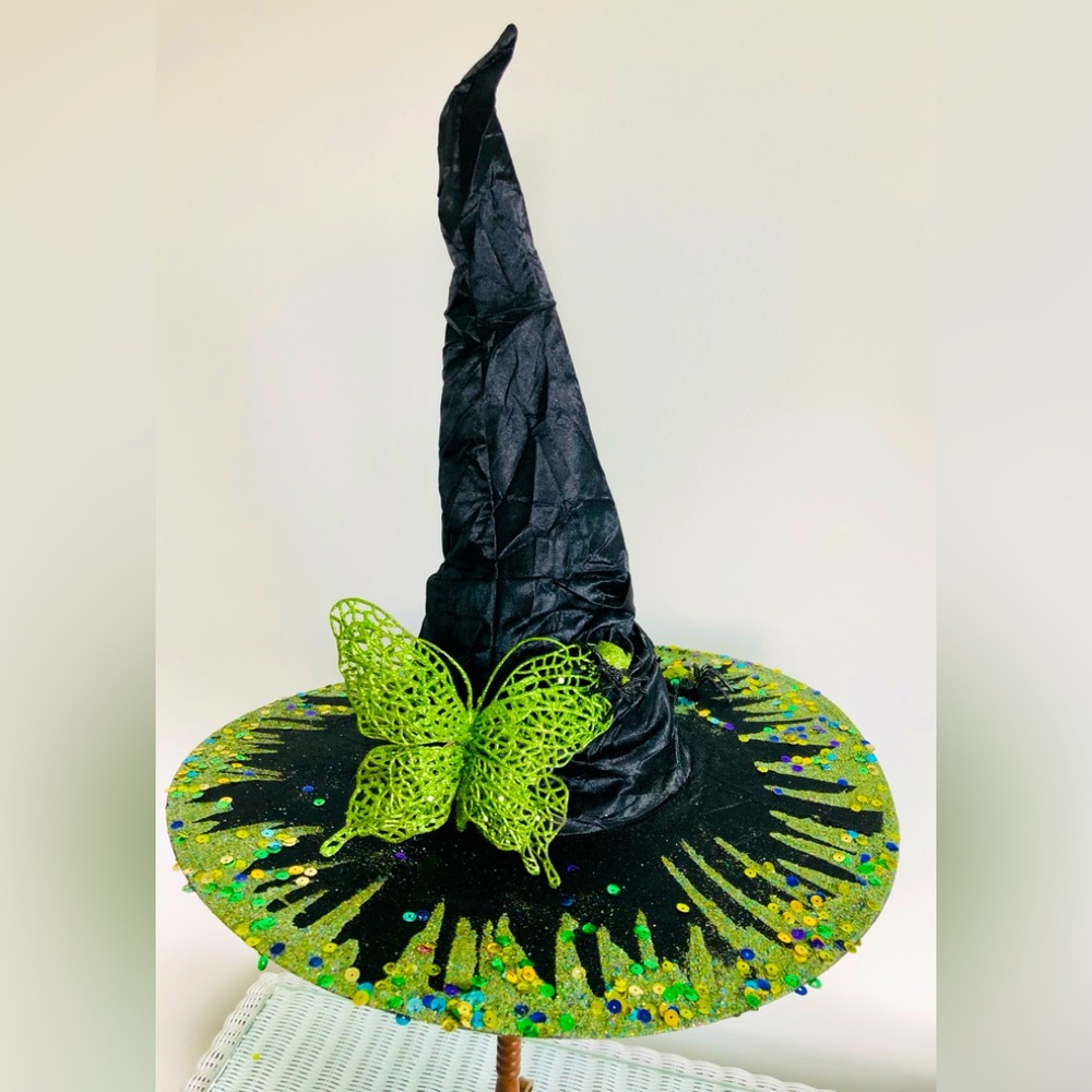 Witch hat, black satin Green sparkles, extra large, green butterfly & spiders OS